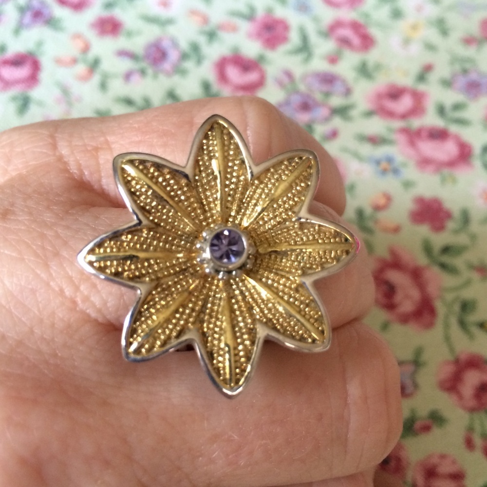 Darling flower cocktail ring by Beyond Rings, size 6